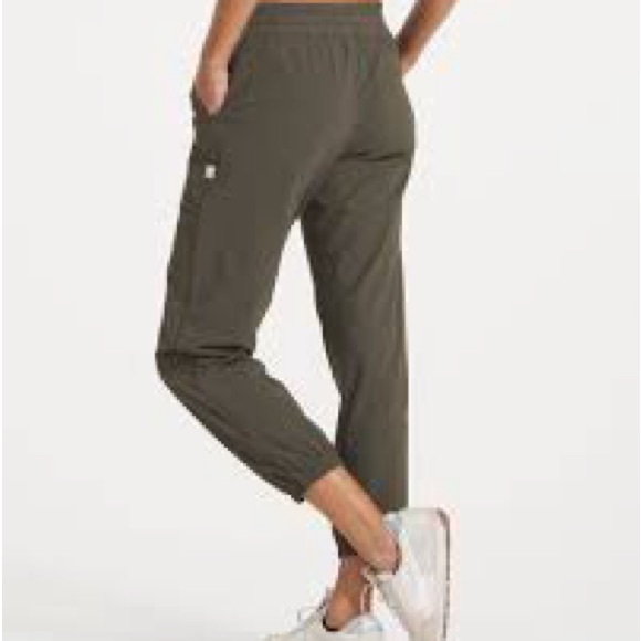 Vuori Miles Jogger – Women’s Size XL, Oregano | NWT - Picture 3 of 12